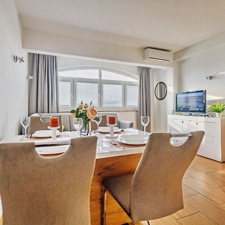 Comfort Apartments In Peaceful Area Zadar - With Garden Esterno foto