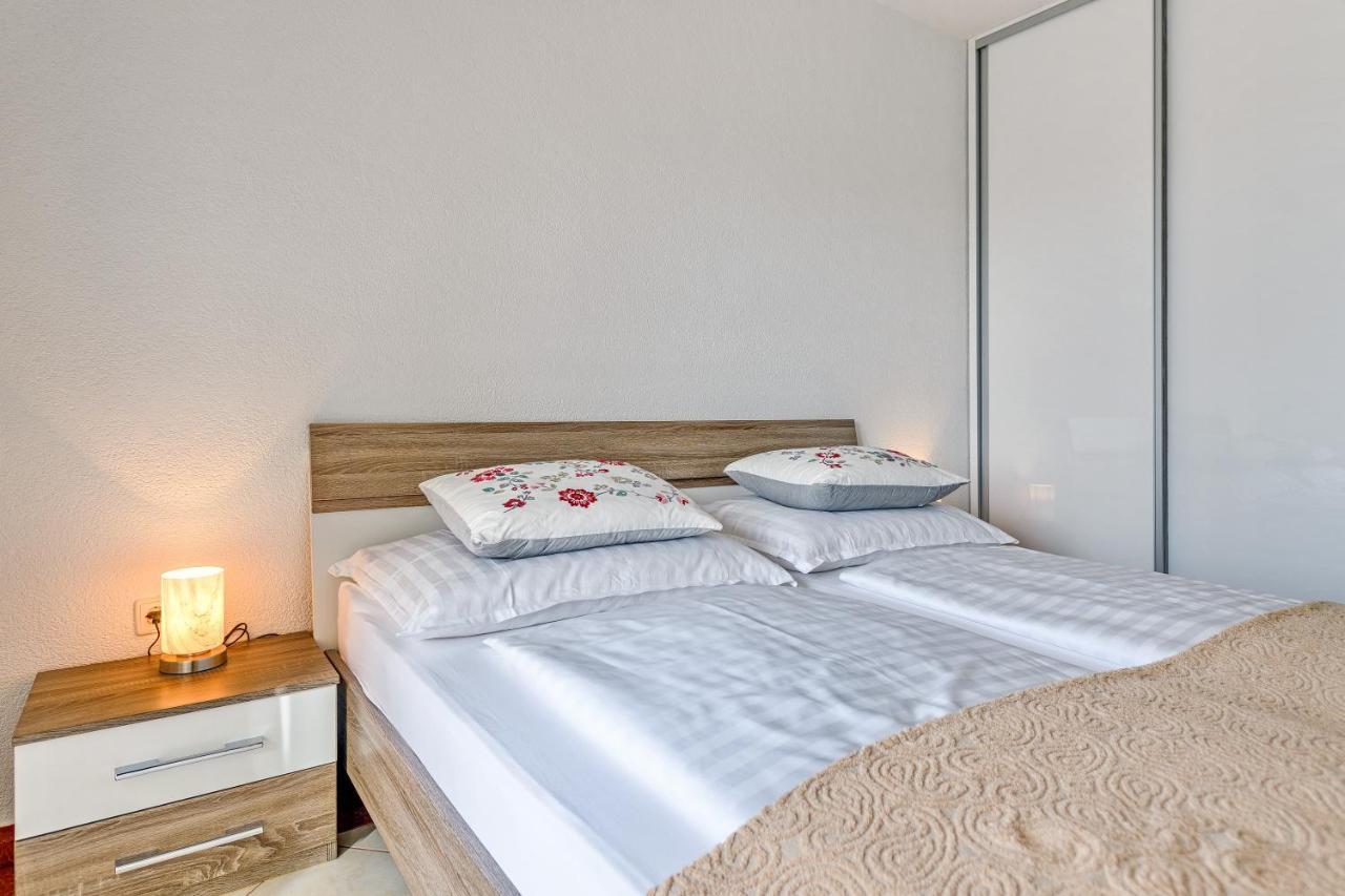 Comfort Apartments In Peaceful Area Zadar - With Garden Esterno foto