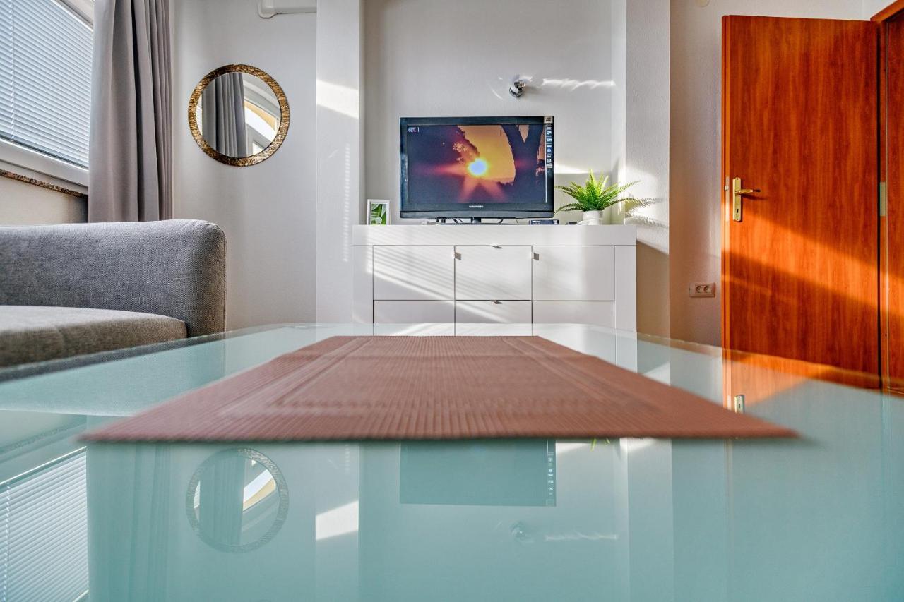 Comfort Apartments In Peaceful Area Zadar - With Garden Esterno foto